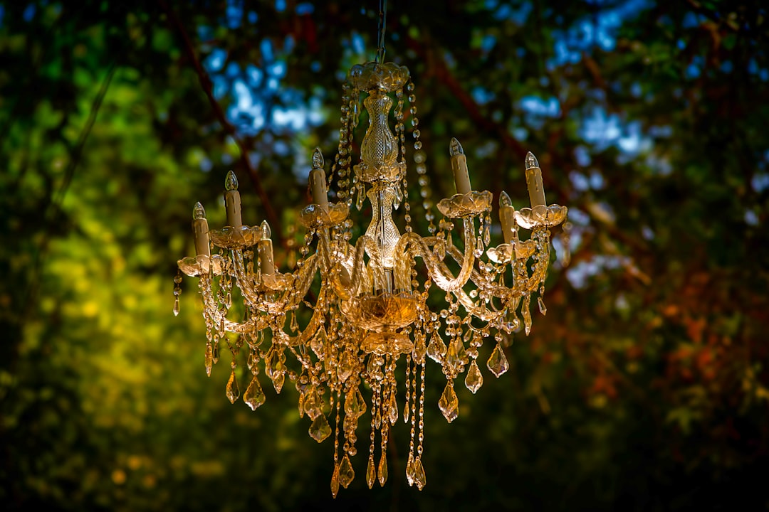 Photo Crystal chandelier