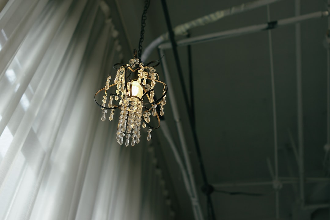 Photo Chandelier comparison